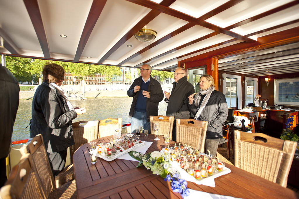 Hotelschiff Nedeva Bréma Kültér fotó